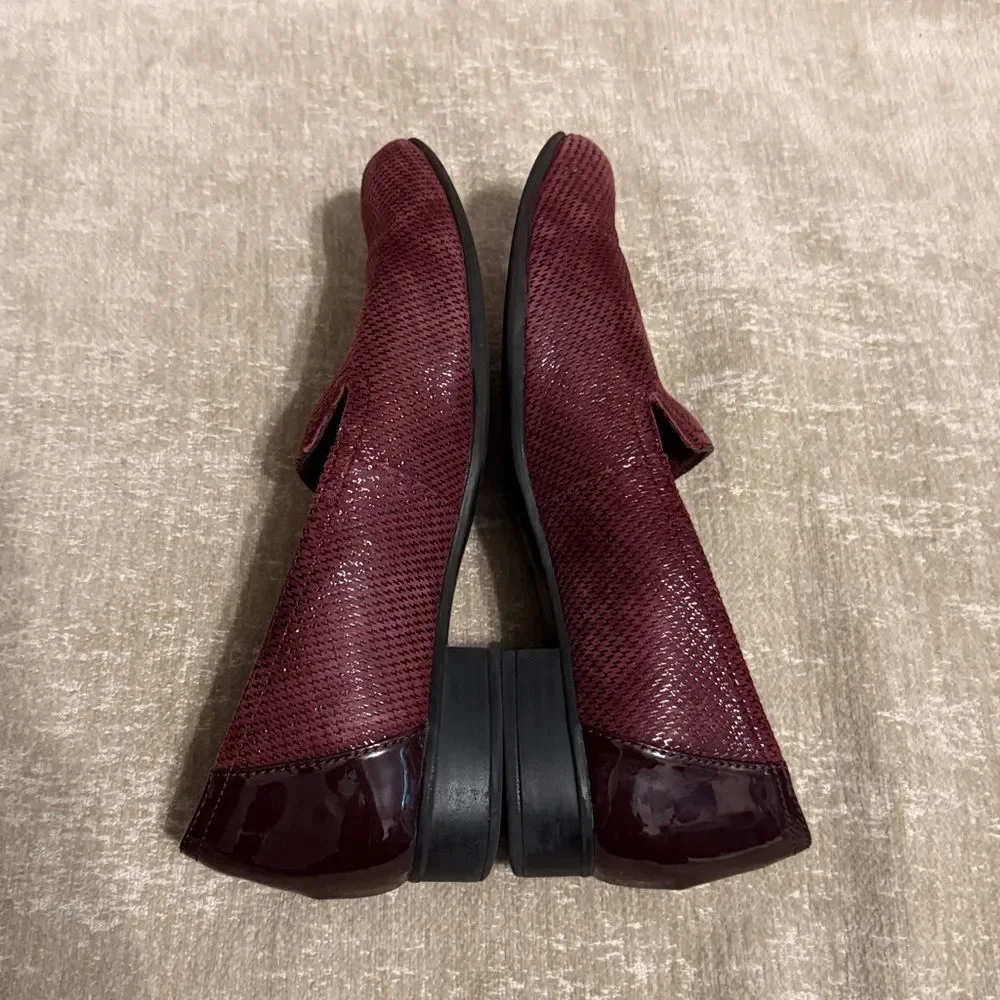 Clarks Collection Women's Juliet Hanley loafers in burgundy leather